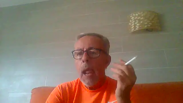 Pokazy przed kamerką – tuggy59