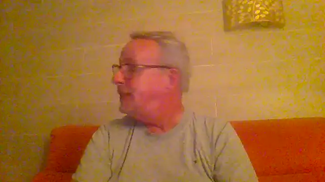 tuggy59 Show in webcam