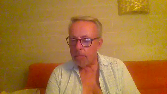 tuggy59 Show in webcam