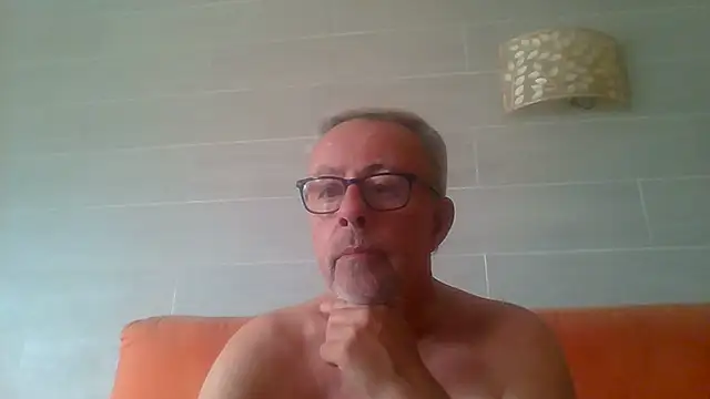 tuggy59's Webcam Show