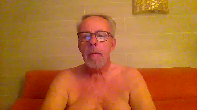 Show modela tuggy59 na web-kameri