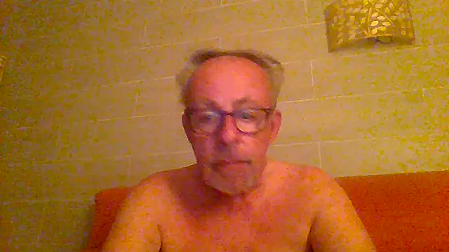 Pokazy przed kamerką – tuggy59