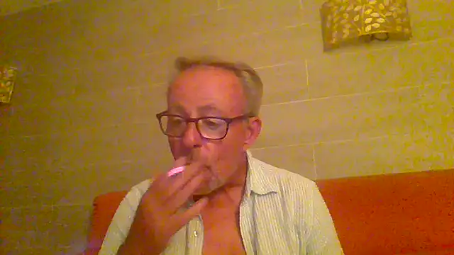 tuggy59 – webcam-show