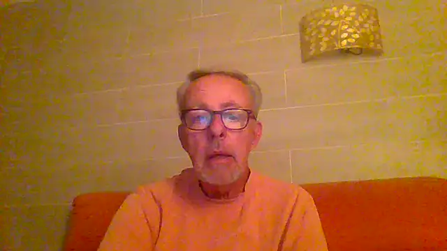 Pokazy przed kamerką – tuggy59