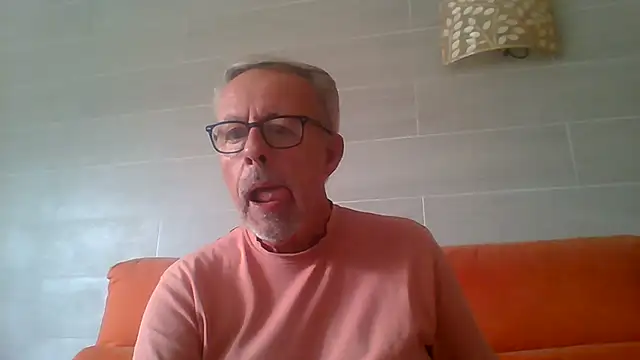 tuggy59's Webcam Show