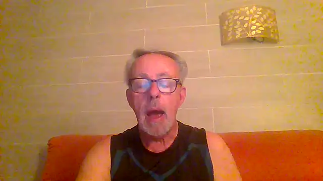 tuggy59 Show in webcam