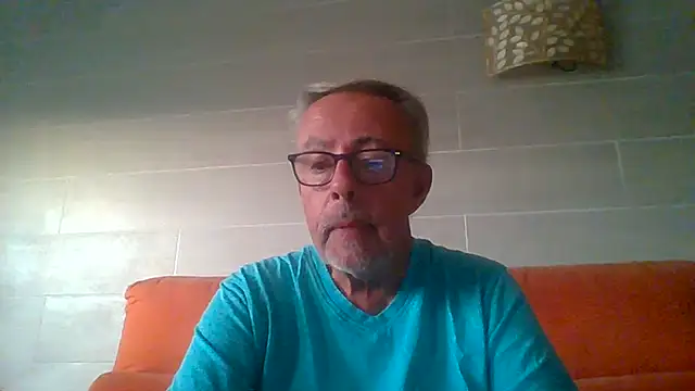Pokazy przed kamerką – tuggy59