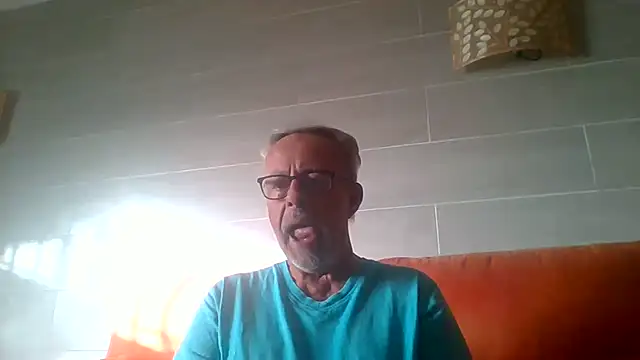 tuggy59's Webcam Show