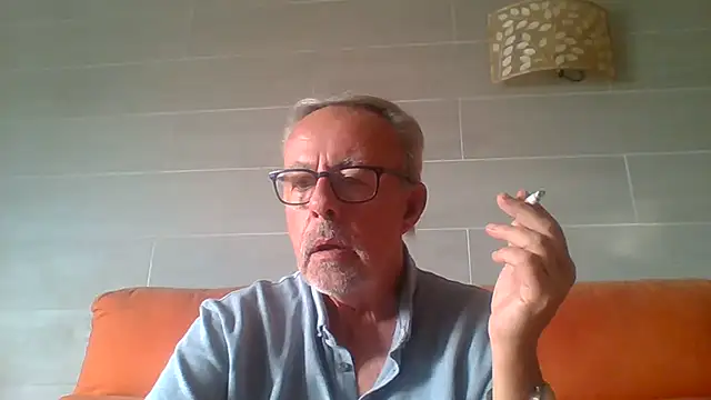 Pokazy przed kamerką – tuggy59