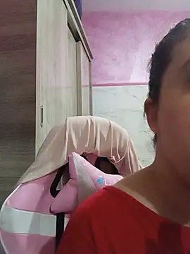 Beerrry 网络视讯表演