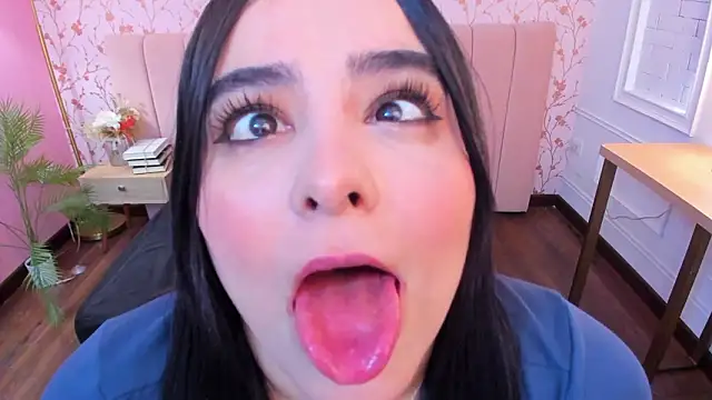 taylor_bennet's Webcam Show