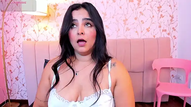 taylor_bennet – Naživo XXX chat