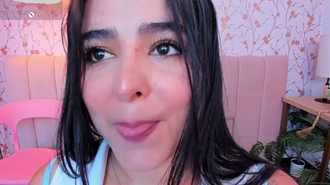 taylor_bennet's Live XXX Chat