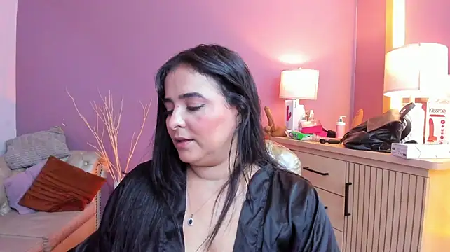 دردشة taylor_bennet الجنسية المباشرة