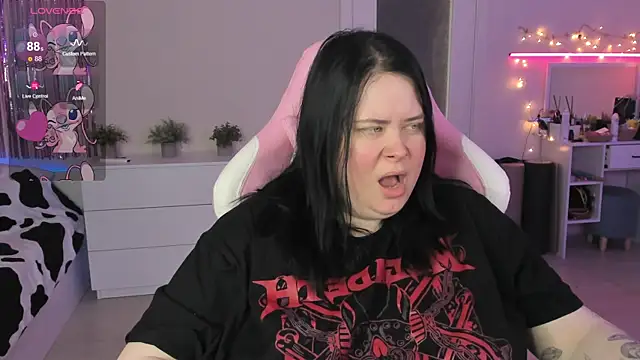 Chat XXX ao vivo de Akemi_BBW