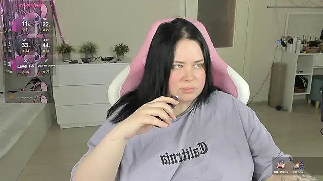 แชท XXX สดของ Akemi_BBW