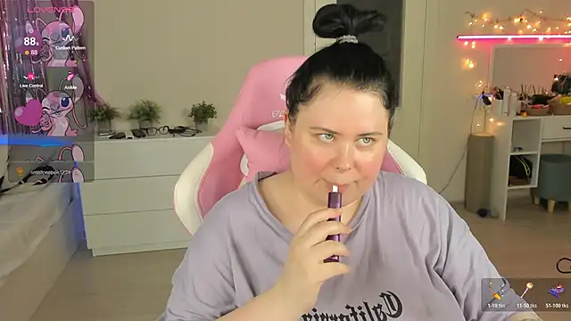 Akemi_BBWのライブXXXチャット