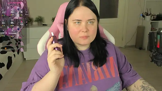 Akemi_BBW Chat XXX in diretta