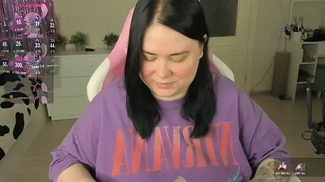 Akemi_BBW 라이브 XXX 채팅