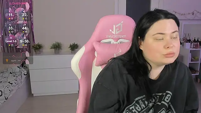 Akemi_BBW Obrolan Langsung XXX