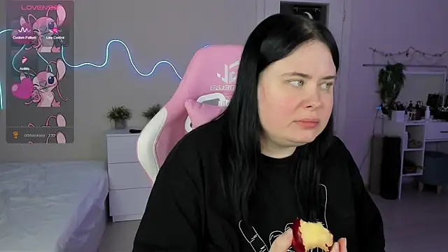 Akemi_BBW's Live XXX Chat