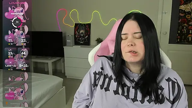 Akemi_BBW's Live XXX Chat