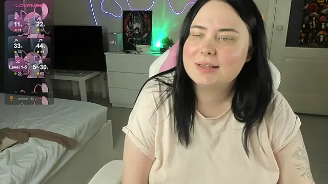 Akemi_BBW Chat XXX in diretta