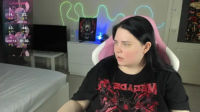 Akemi_BBW – webcam-show