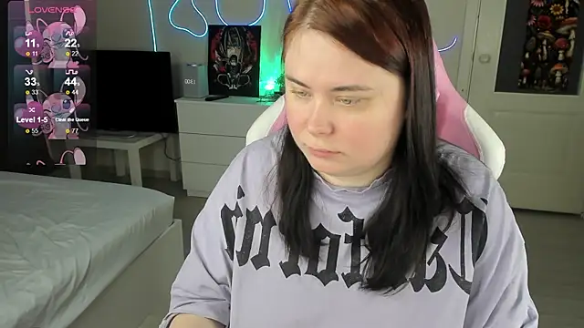 Akemi_BBW's Webcam Show