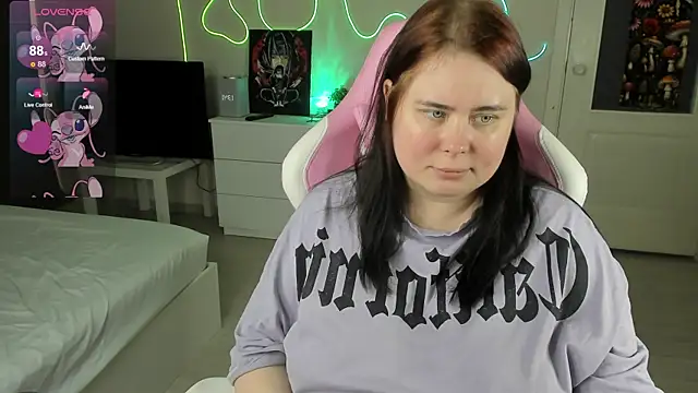 Akemi_BBW's Live XXX Chat