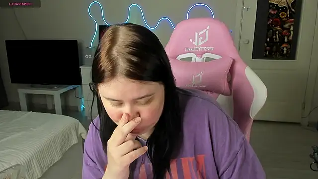 Akemi_BBW Live XXX-chat