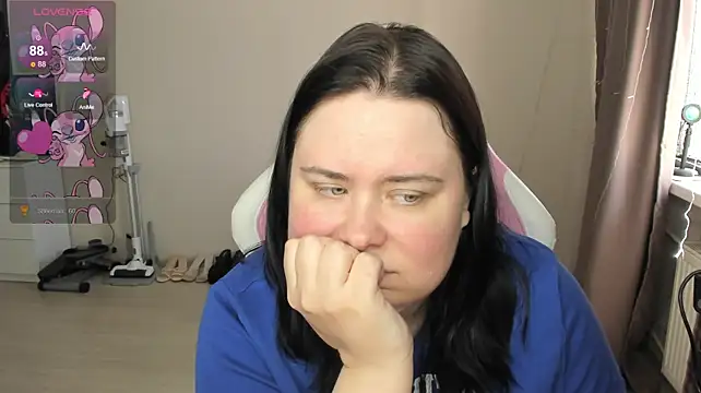 Akemi_BBW's Live XXX Chat
