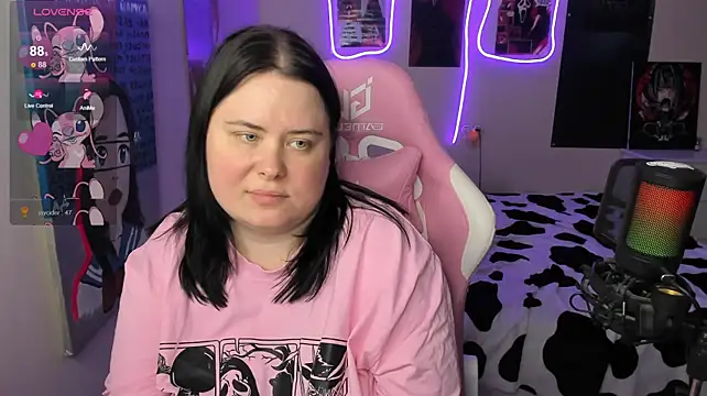 Akemi_BBW Obrolan Langsung XXX