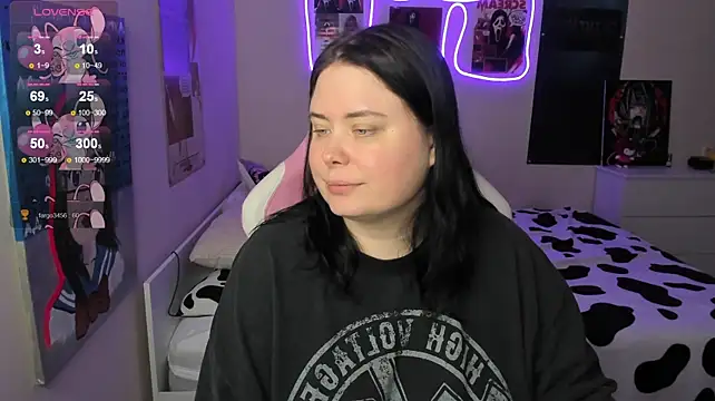 Akemi_BBW Chat XXX in diretta