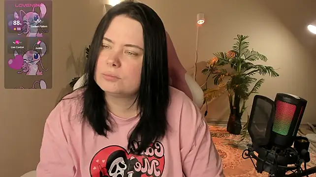 Akemi_BBW's Live XXX Chat
