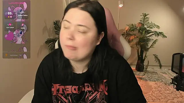 Akemi_BBW Adlı Modelin Web Kamerası Şovu