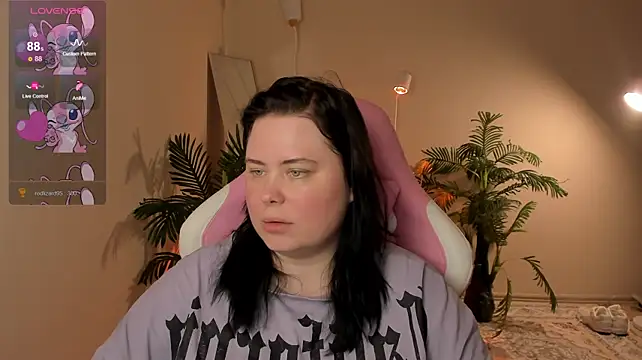 Chatroom XXX en direct de Akemi_BBW