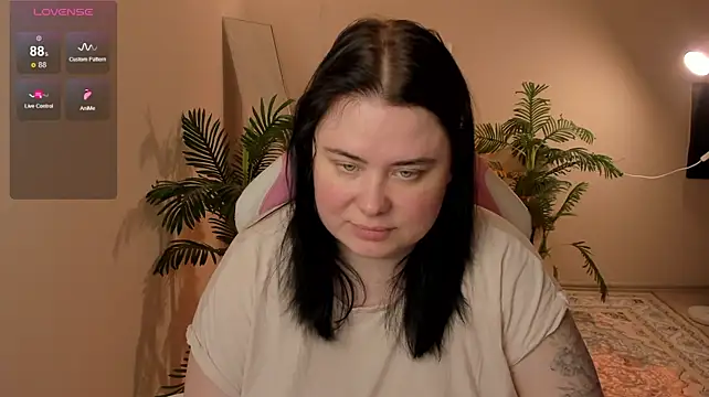 دردشة Akemi_BBW الجنسية المباشرة