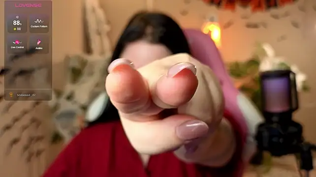 Akemi_BBW Adlı Modelin Canlı XXX Sohbeti