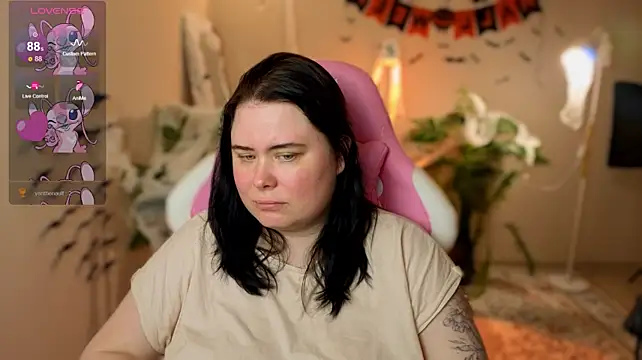 Akemi_BBW Webcam Show