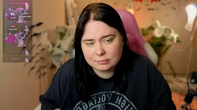 Akemi_BBW's Webcam Show