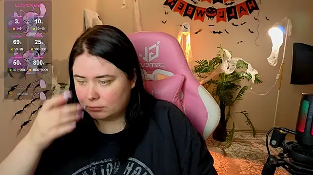 Akemi_BBW Webcamshow