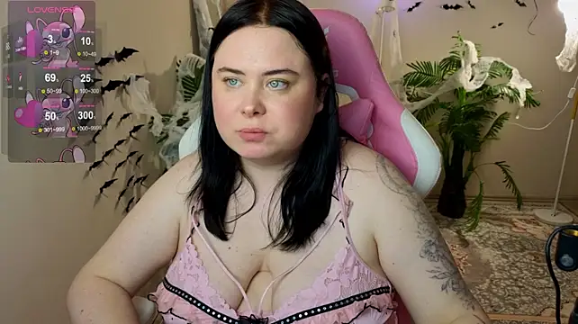 XXX chat uživo modela Akemi_BBW