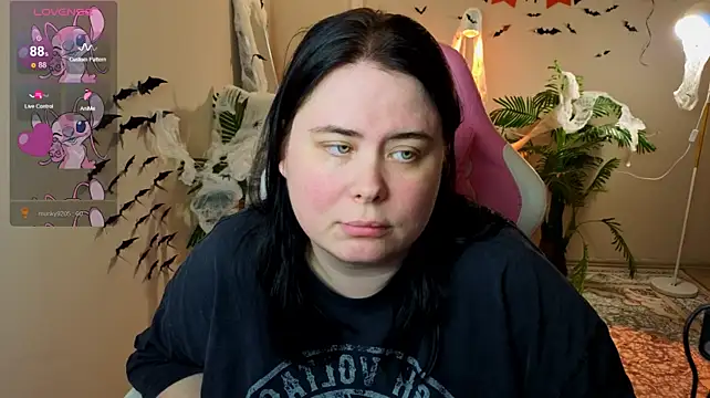 Akemi_BBW Show in webcam