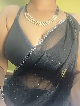 Praveena27telugu's Live XXX Chat