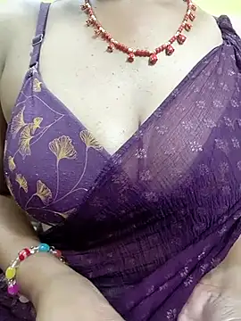 Praveena27telugu's Live XXX Chat