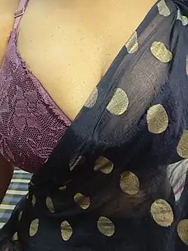Praveena27teluguのウェブカメラショー