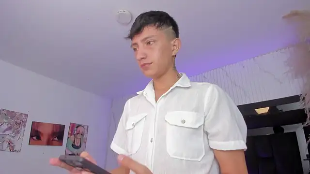 JohanSedas 라이브 XXX 채팅