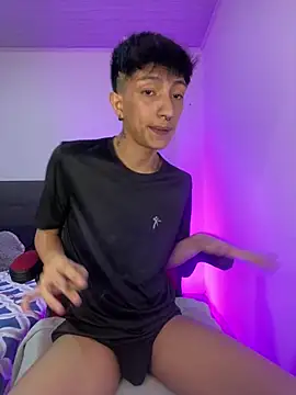 JohanSedas Show in webcam