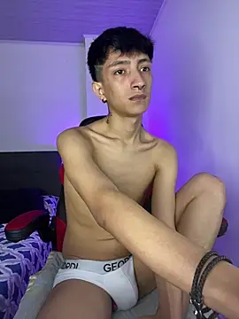 Show modela JohanSedas na web-kameri